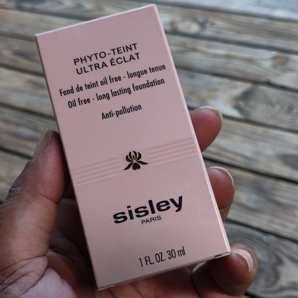 Sisley Paris Phyto-Teint Ultra Eclat Foundation 5+
